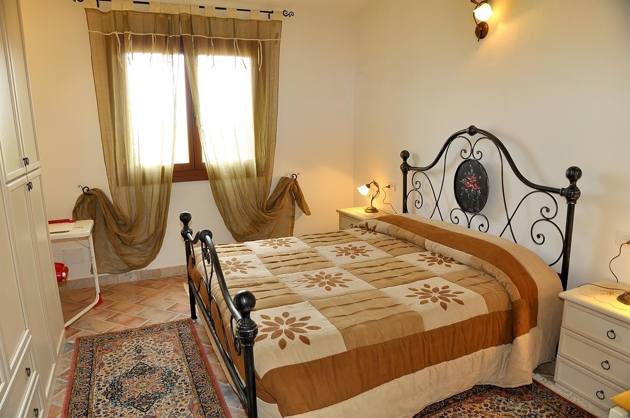 Villa I Ginepri 부도니 외부 사진